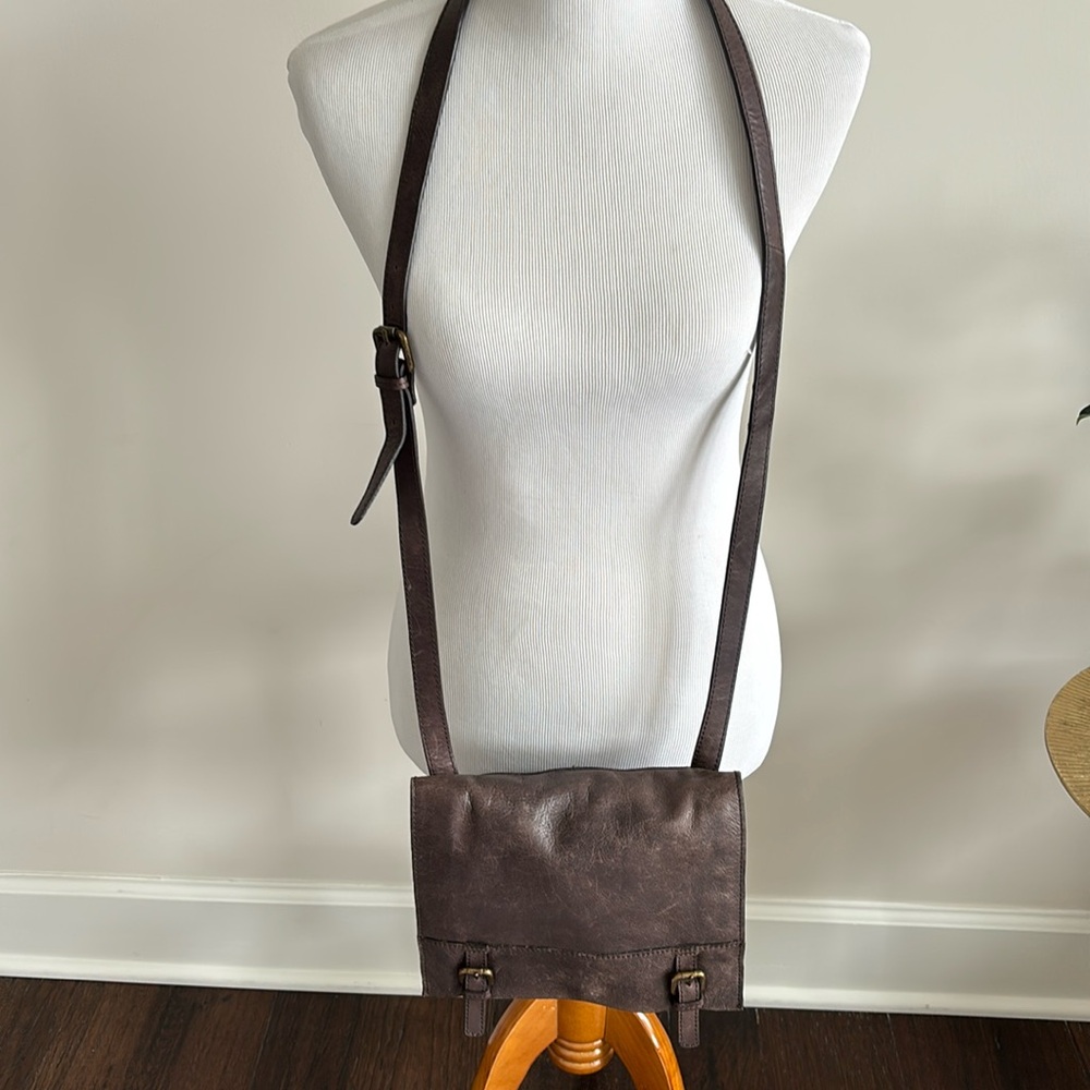 Nino Bossi Dark Brown Leather Crossbody Bag